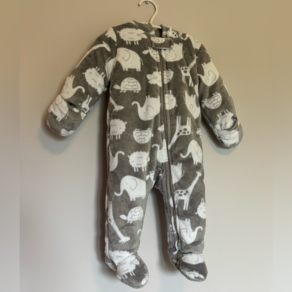 Simple Gray and White Animal Print Footie
